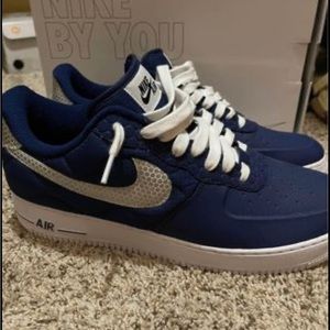 Nike Air Custom shoes blue w silver dots. Size 13. Worn ONCE